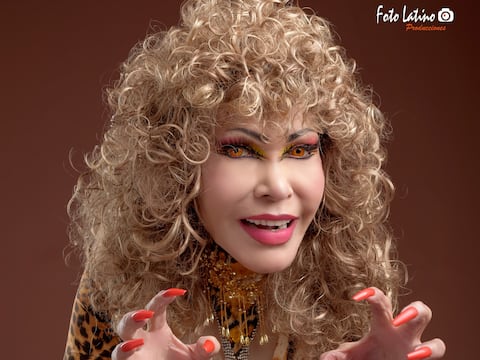 De ícono de YouTube a DJ: la Tigresa del Oriente se reinventa a sus 80 años y está de visita en Ecuador