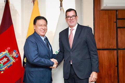 Este es el perfil del nuevo ministro de Salud, Jaime Bernabé Erazo