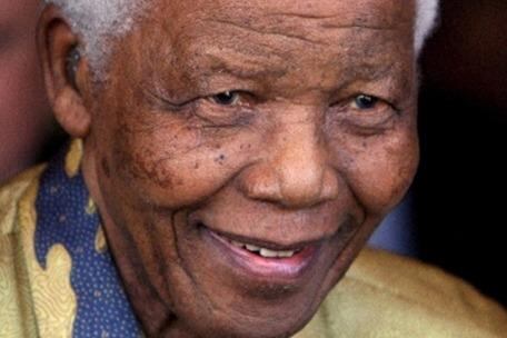 Cita del día de Nelson Mandela: “Todos pueden superar sus circunstancias y alcanzar el éxito si tienen dedicación y pasión por lo que hacen”