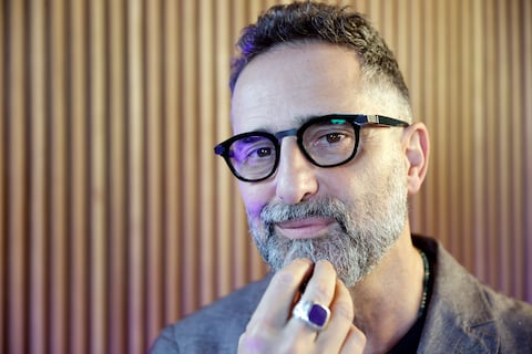 ‘La música urbana trata el sexo de forma muy frontal’, dice Jorge Drexler que dará tres conciertos en Ecuador en el 2023