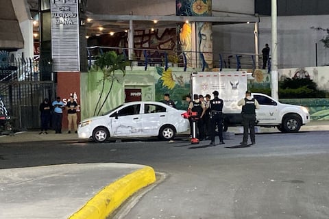 ‘En julio lloré por la violencia, hoy esa realidad me golpea’: asesinan en un triple crimen a hermano de periodista en Manta