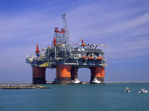 Gobierno de Donald Trump evalúa permitir exploación petrolera en zonas protegidas del golfo de México