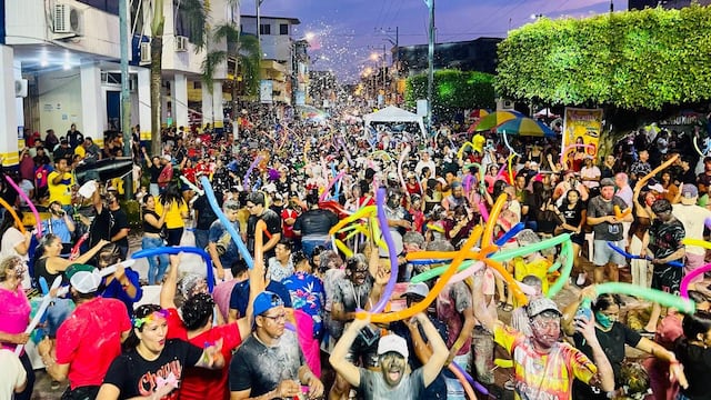 Ecuador celebró el carnaval de 2026 con alta ocupación hotelera y un récord Guinness: este es el balance del sector