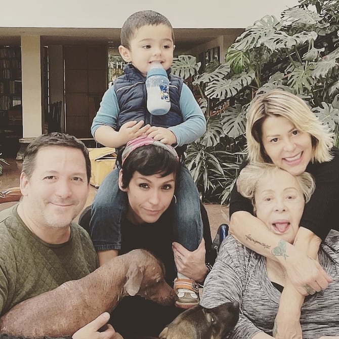 Los escándalos en la familia Pinal no paran: hermano de Alejandra ...
