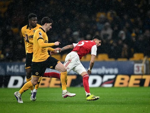 Piero Hincapié, jugador del mes en el Arsenal