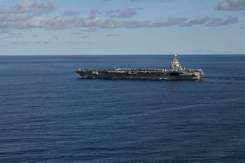 USS Gerald Ford llega a Latinoamérica y el Caribe para combatir el narcotráfico, anuncia EE. UU.
