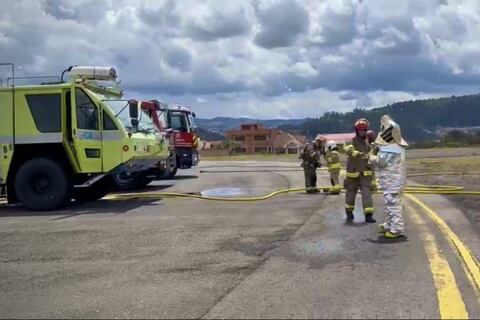 Aeropuerto de Cuenca realizó simulacro de accidente aéreo