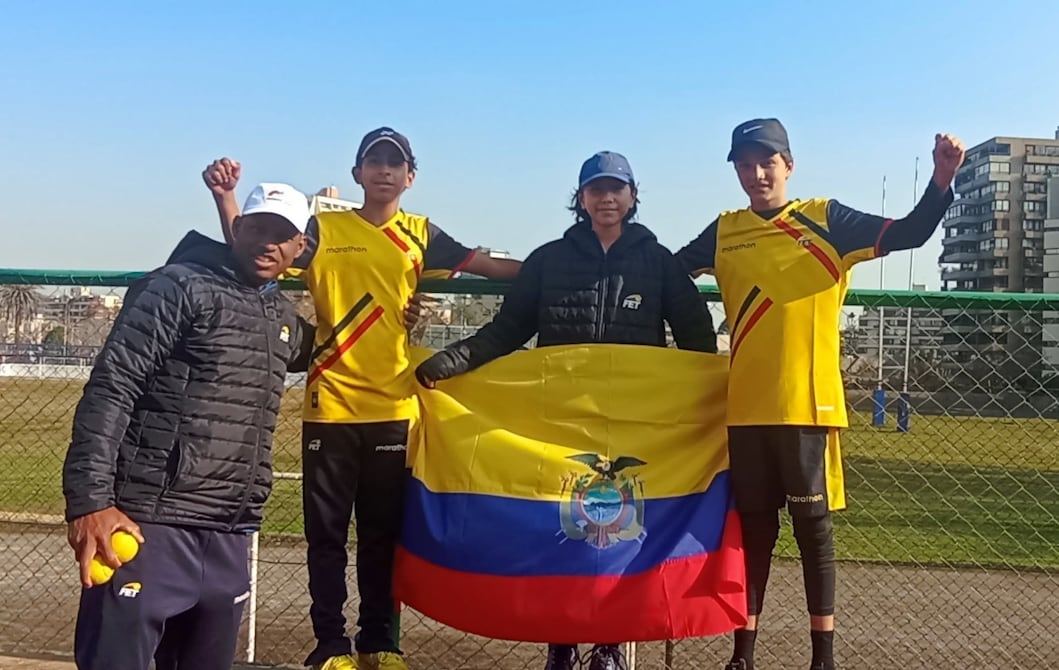 Triunfo del equipo de Ecuador en el Sudamericano Sub-12 masculino y femenino