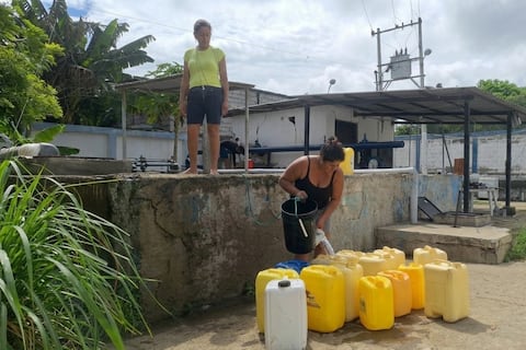 La extrema turbiedad paraliza la potabilización de agua en localidades de Manabí