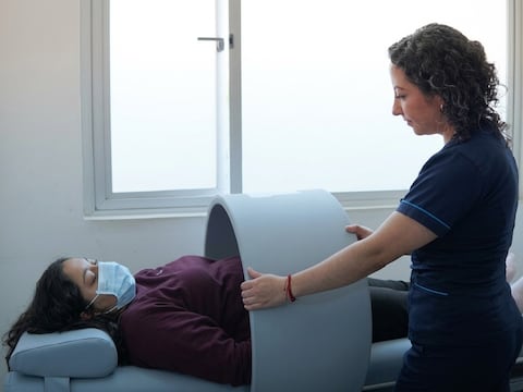 IESS invierte más de $ 19.000 en tecnología médica para Emergencias y Rehabilitación en Cuenca