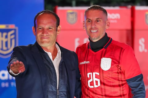 ‘Me siento incómodo al ver cómo la FEF administra de una forma poco prolija las decisiones alrededor del fútbol’, dice Esteban Paz, presidente de Leones FC