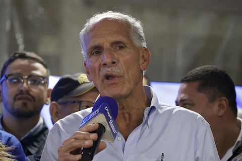 El derechista Nasry Asfura lidera el conteo de votos en presidenciales de Honduras, según resultados preliminares del CNE