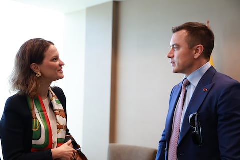 Daniel Noboa dialoga con vicepresidenta del Banco Mundial sobre respaldo a reformas económicas