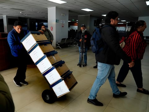 Tribunal del caso Triple A deja en suspenso su resolución sobre pedido de prisión preventiva para el alcalde guayaquileño, Aquiles Alvarez