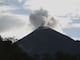 El Reventador: bajo la sombra del volcán