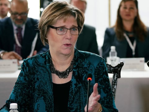 Jefa diplomática de EE. UU. llega a Venezuela