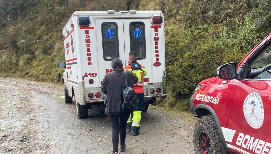 Un rayo alcanzó a dos personas en el volcán Rucu Pichincha