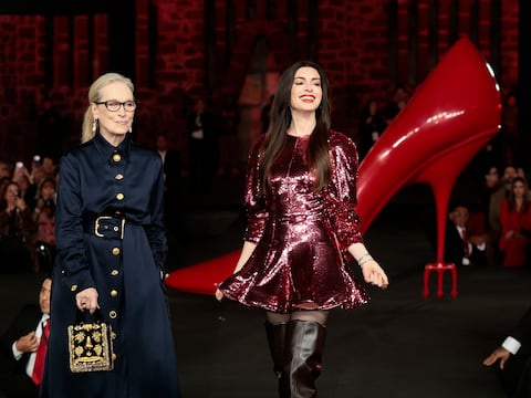 Meryl Streep y Anne Hathaway deslumbran en la pasarela en México para promocionar la secuela de ‘El diablo viste a la moda’