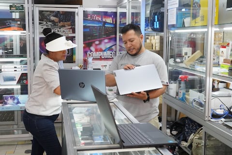 Padres de familia priorizan durabilidad de ‘laptops’ y precios de entre $ 400 y $ 500 para el inicio del año escolar en la Costa