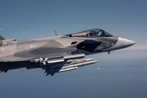 Adiós al Gripen: El caza “inteligente” que Perú dejaría escapar por la potencia bruta del F-16