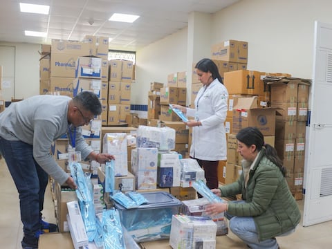 Abastecimiento de dispositivos médicos se incrementa en el Hospital Básico de Guaranda