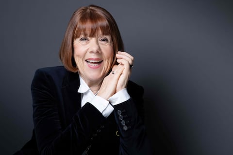 Gisèle Pelicot, en pie y digna, entrega un relato ‘pudoroso pero sincero’ en ‘Un himno a la vida’