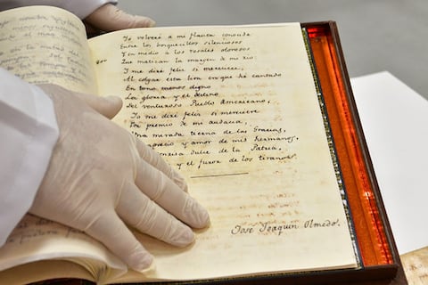 La Unesco incorpora manuscrito de José Joaquín de Olmedo al Registro Memoria del Mundo