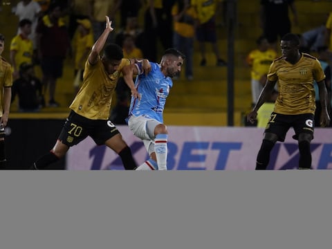 Comisión de Árbitros desvela audios del VAR del partido entre Barcelona SC y Manta FC
