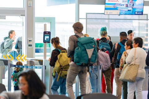 Aeropuerto de Quito registra leve incremento de pasajeros en 2025, según cifras aeroportuarias