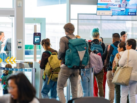 Aeropuerto de Quito registra leve incremento de pasajeros en 2025, según cifras aeroportuarias