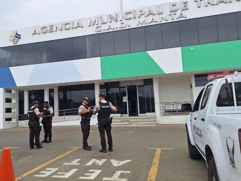 ANT habilita matriculación de vehículos nuevos en Manta y Machala