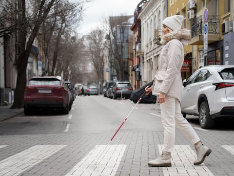Qué día entra en vigencia la nueva ley de cruce de peatones en Estados Unidos: conductores se enfrentan a dos meses de cárcel y multas de hasta de mil dólares