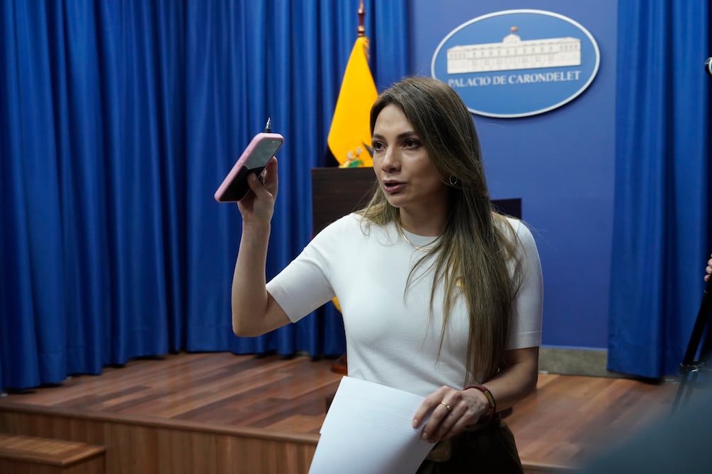 Entre seis y ocho preguntas se incluirían en referéndum anunciado por el presidente Daniel Noboa para fines de año
