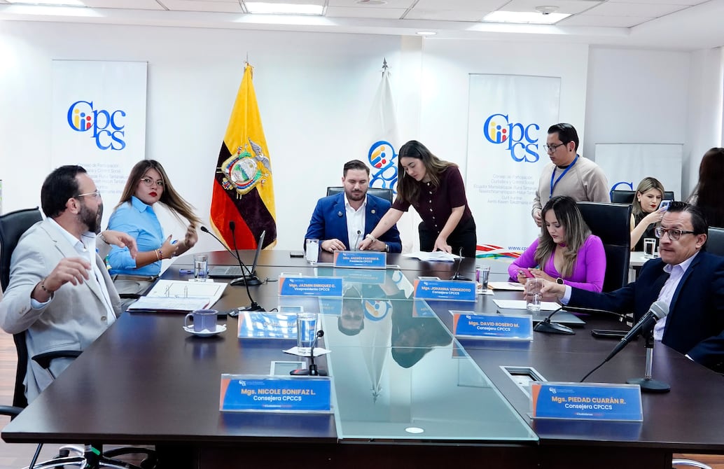 CPCCS convoca a inscribirse a la comisión ciudadana que elegirá al nuevo fiscal general