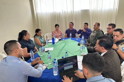 Mesa de Seguridad anuncia arribo de más policías a Puerto López tras fin de semana violento