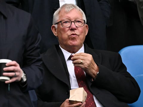 Alex Ferguson preocupa al Manchester United: fue hospitalizado
