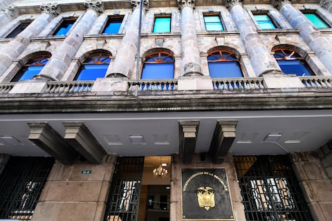 Una figura que puede llegar a ser incómoda al poder, pero obligatoria: el vicepresidente de la República