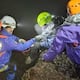 Seis montañistas sobreviven a descarga eléctrica en el volcán Corazón