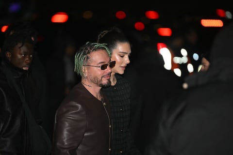 J Balvin, Bradley Cooper y Adrien Brody entre los invitados al desfile de Louis Vuitton en la semana de la moda de París