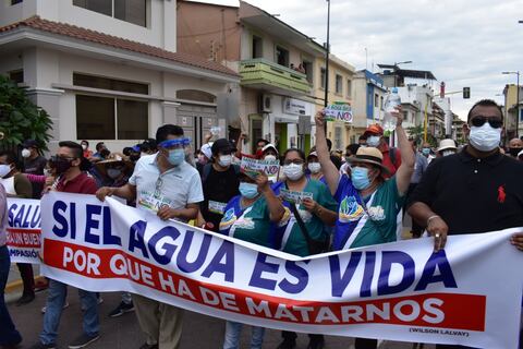 El martes se conocerían los resultados del análisis del agua del cantón Santa Rosa, afectado por una intoxicación masiva