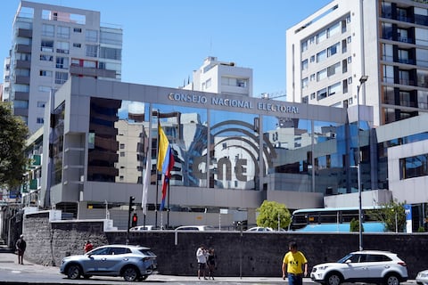 CNE debe esperar a que la Corte Constitucional tramite todas las preguntas enviadas por Daniel Noboa para convocar al referéndum y la consulta popular