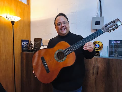 ‘Lo recuerdo cocinando, era un padre muy dulce’, el legado del Ruiseñor de América en su último hijo, Julio Jaramillo Arroyo