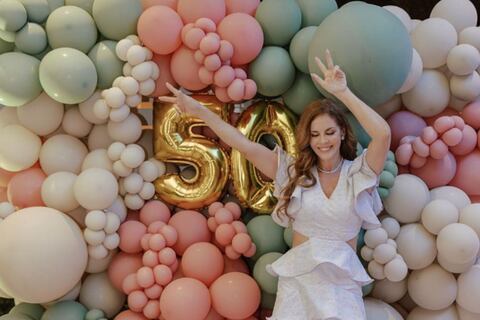 María Mercedes Cuesta celebró sus 50 años agradeciendo por seguir disfrutando de su abuelita y por tener a su lado “al mejor compañero de vida”