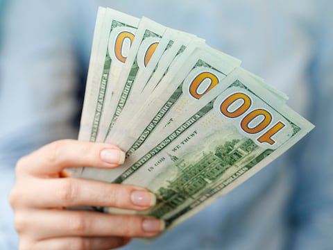 Este país sudamericano tiene el salario básico más alto de la región, se gana más de 600 dólares