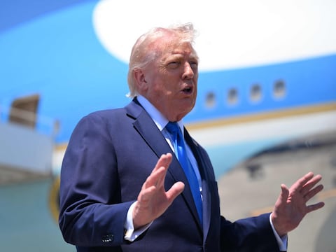 Donald Trump dice que Irán hizo una nueva propuesta tras cancelar el viaje de enviados a Pakistán