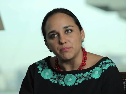 Gabriela Rivadeneira presidirá la Revolución Ciudadana, ¿a qué se proyecta su liderazgo?, militantes y analistas examinan su rol al frente del correísmo