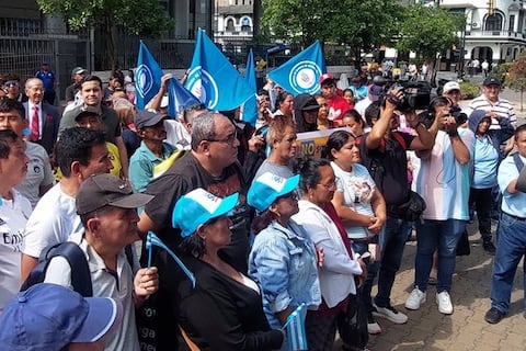 En plantón, ciudadanos pidieron acciones por la seguridad de sectores vulnerables de Guayaquil