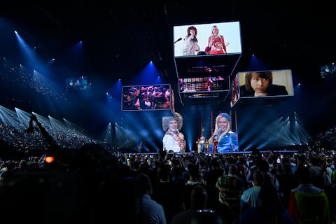 Como hologramas, así aparecieron los integrantes de ABBA en la final de Eurovisión 2024