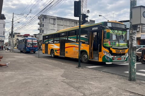 Transportistas de Machala plantean subir el pasaje a $ 0,50 y no descartan reducir frecuencias si no hay acuerdo