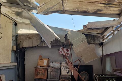 ‘El sacudón fue bastante fuerte’: así se vivió el sismo en Quito, que causó dos colapsos y derrumbes leves